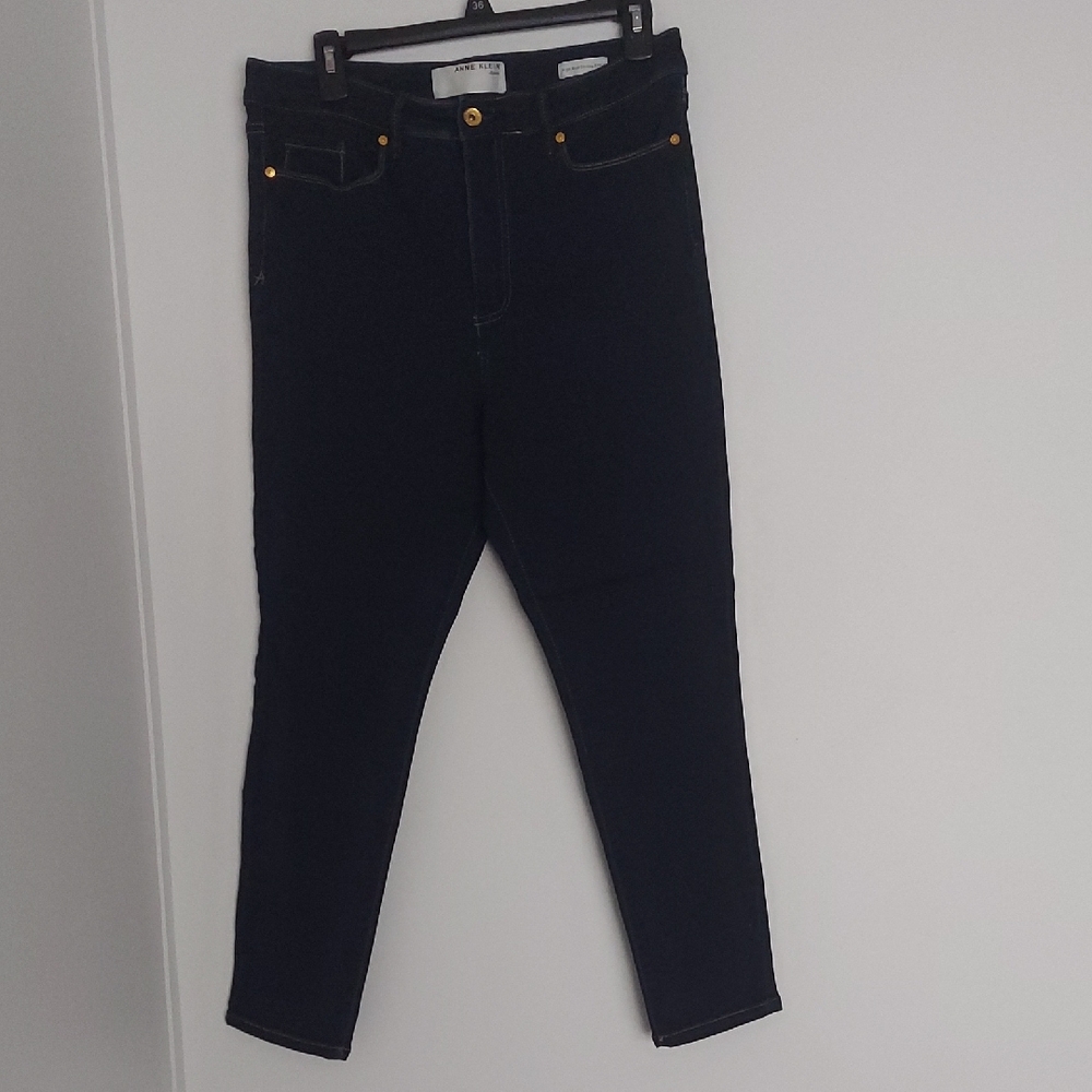 Anne Klein Dark Blue Skinny Jeans